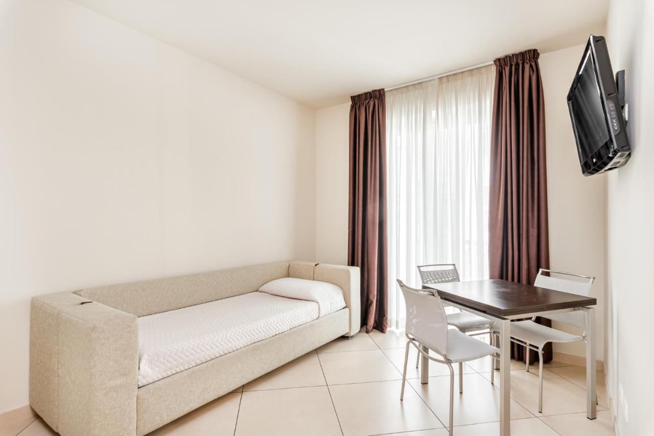Hotel & Residence Exclusive Marina Di Carrara Eksteriør billede